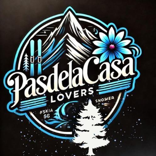 Pasdelacasalovers Joya frente a montañas nevadas Pas De La Casa Exterior foto